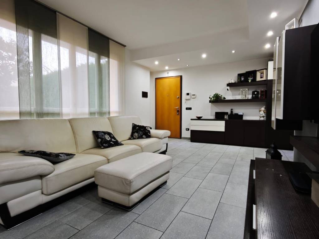 appartamento in vendita ad Anzano del Parco