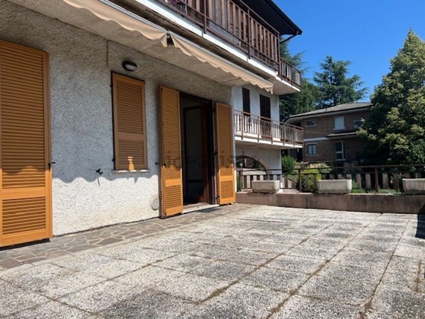 appartamento in vendita ad Anzano del Parco