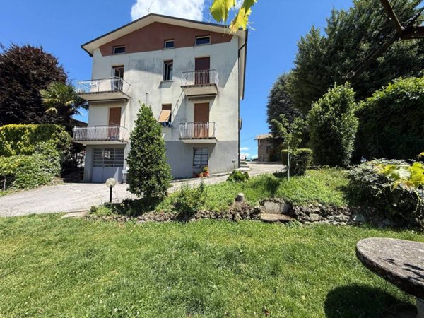 appartamento in vendita ad Anzano del Parco in zona Lazzaretto