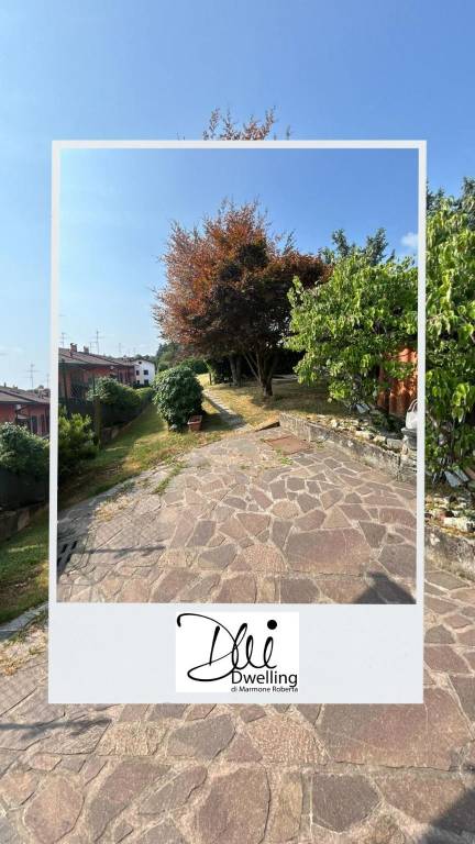 terreno in vendita ad Anzano del Parco in zona Lazzaretto