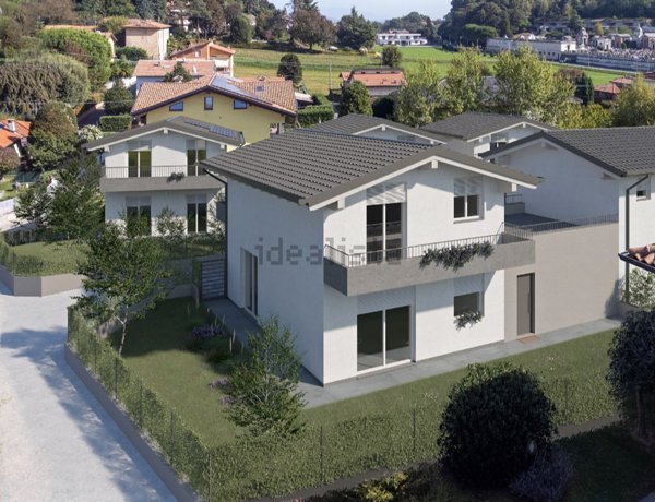 casa indipendente in vendita ad Appiano Gentile