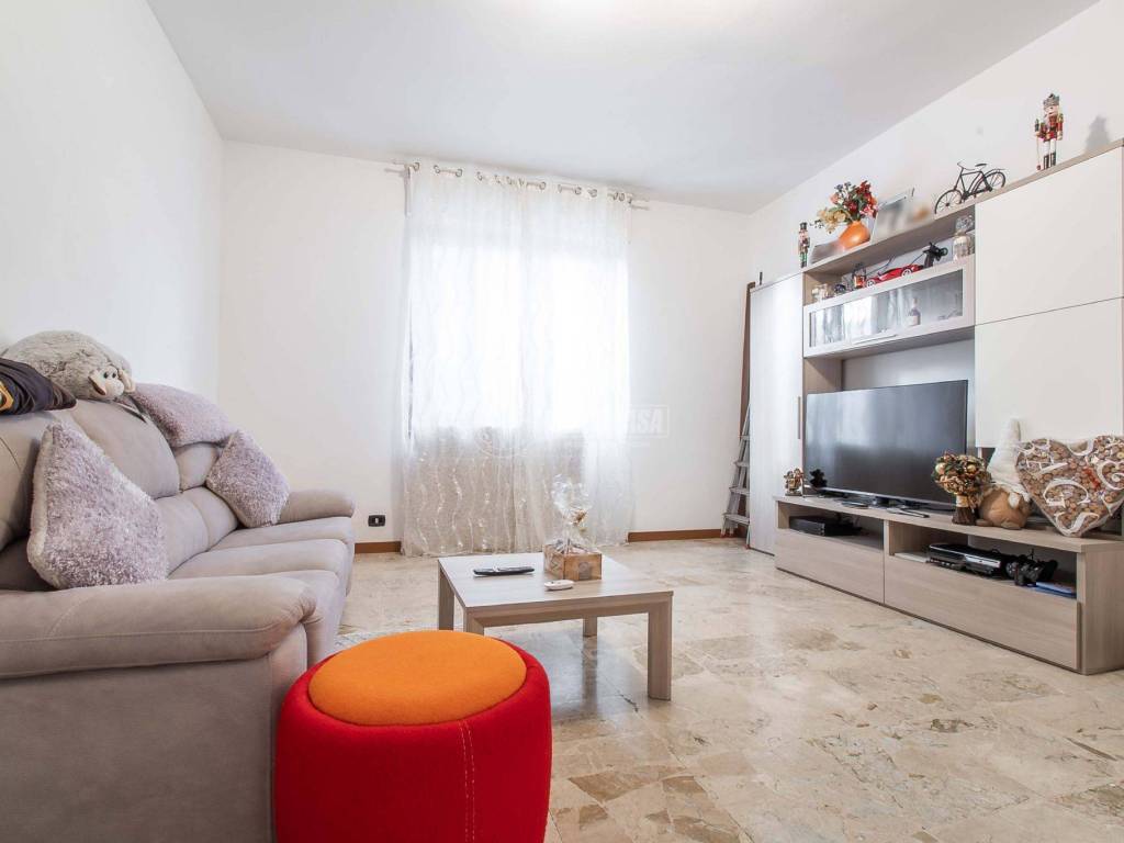 appartamento in vendita ad Appiano Gentile
