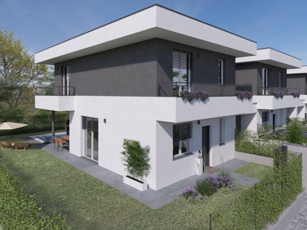 casa indipendente in vendita ad Appiano Gentile