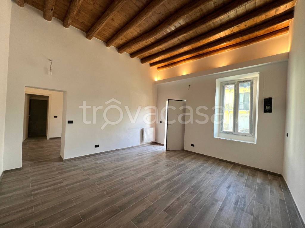 appartamento in vendita ad Appiano Gentile