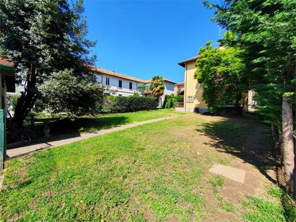 casa indipendente in vendita ad Appiano Gentile