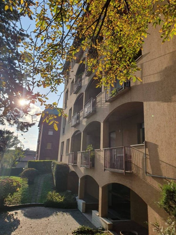 appartamento in vendita ad Appiano Gentile