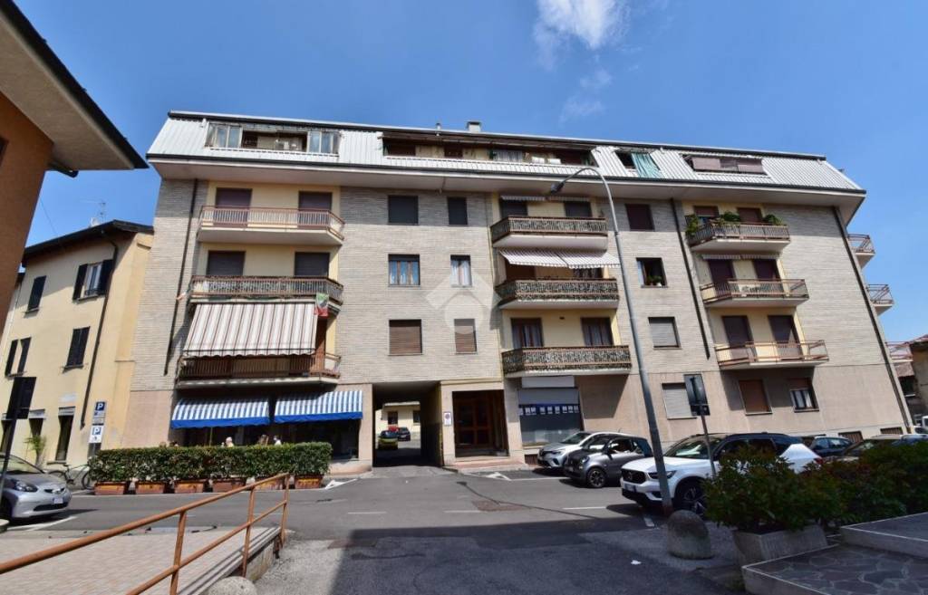appartamento in vendita ad Appiano Gentile
