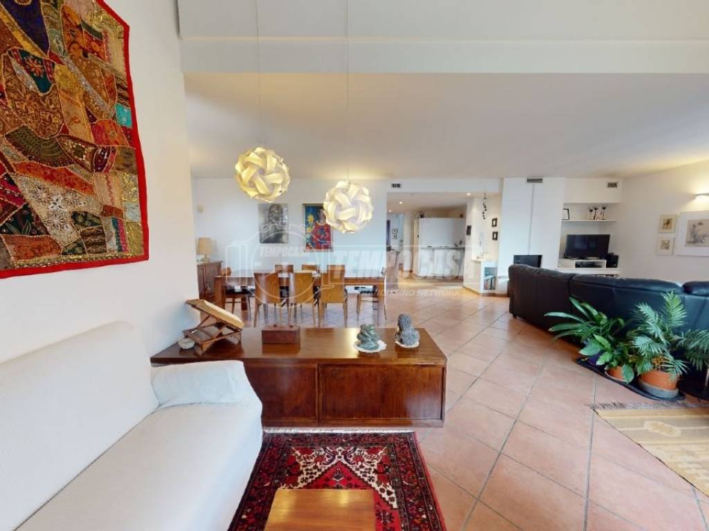 casa indipendente in vendita ad Appiano Gentile