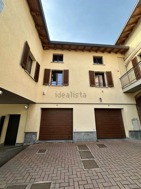 appartamento in vendita ad Appiano Gentile