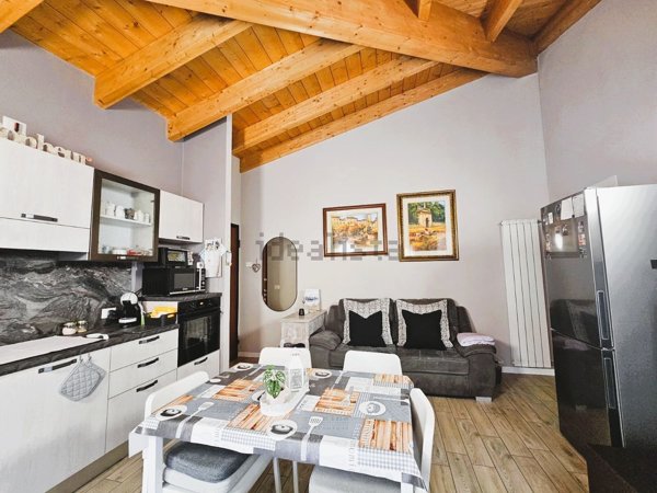 appartamento in vendita ad Appiano Gentile