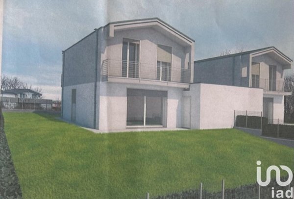 casa indipendente in vendita ad Appiano Gentile