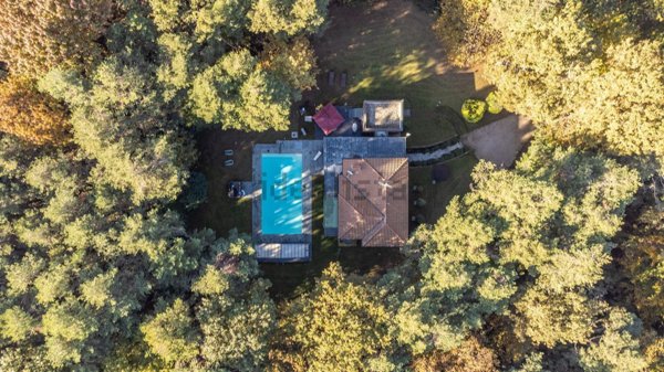 casa indipendente in vendita ad Appiano Gentile
