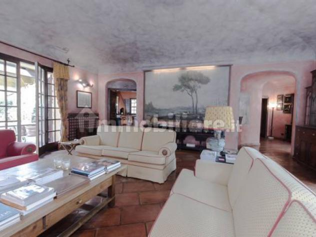 casa indipendente in vendita ad Appiano Gentile