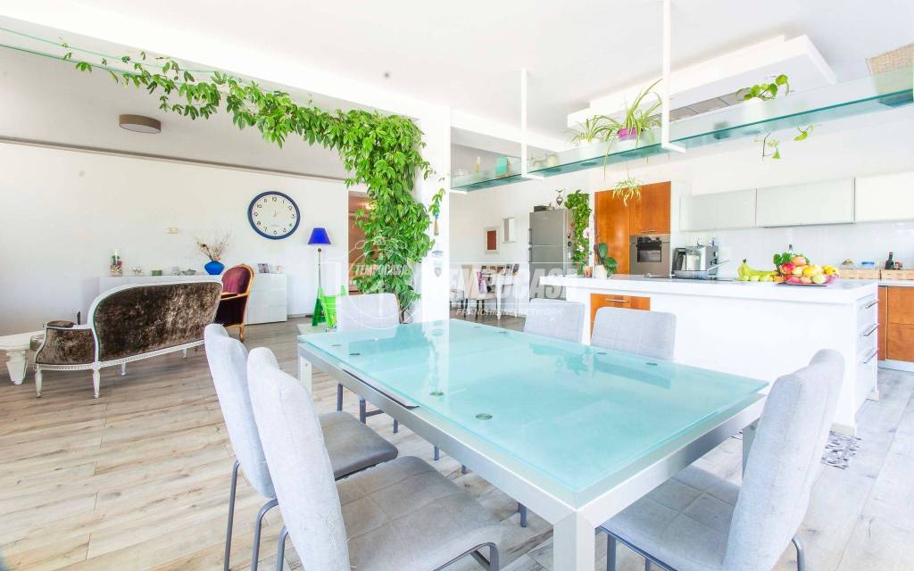 casa indipendente in vendita ad Appiano Gentile