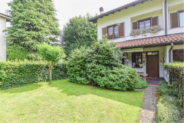casa indipendente in vendita ad Appiano Gentile