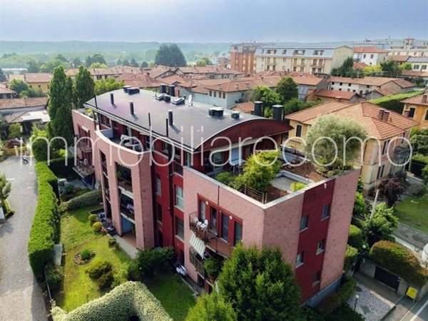 appartamento in vendita ad Appiano Gentile