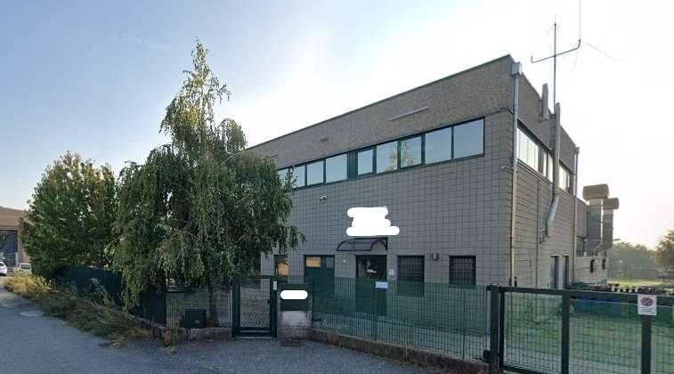locale commerciale in vendita ad Appiano Gentile