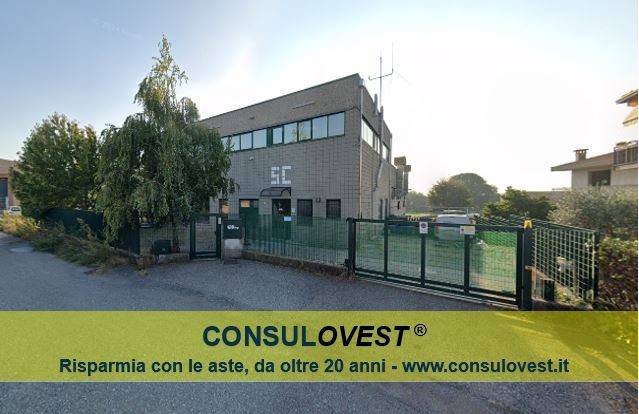 locale commerciale in vendita ad Appiano Gentile
