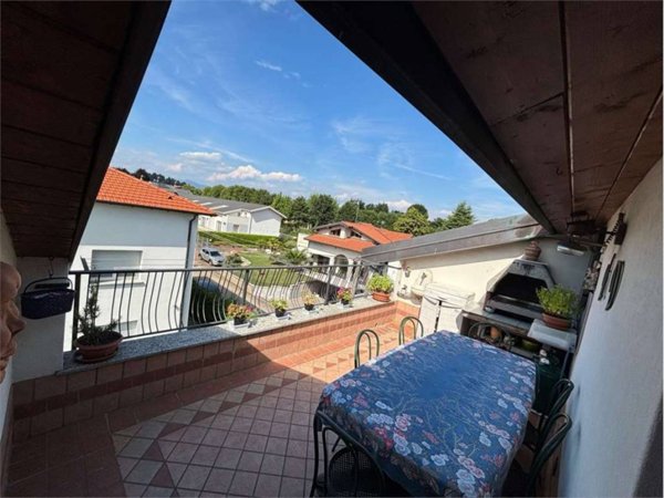 appartamento in vendita ad Appiano Gentile