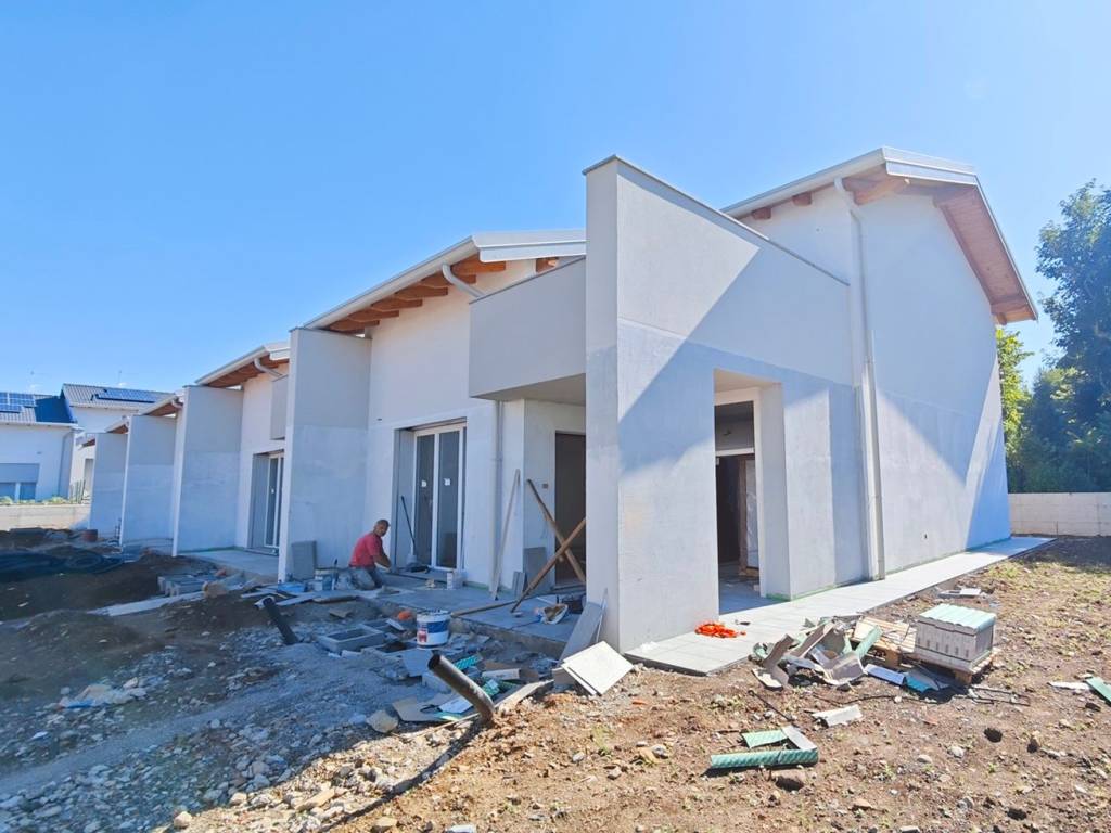 casa indipendente in vendita ad Appiano Gentile