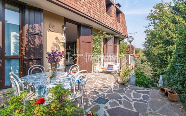 casa indipendente in vendita ad Appiano Gentile