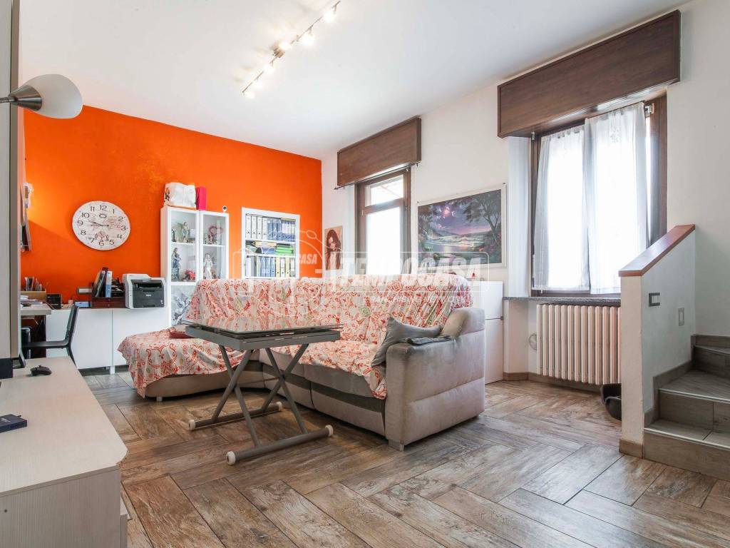 appartamento in vendita ad Appiano Gentile