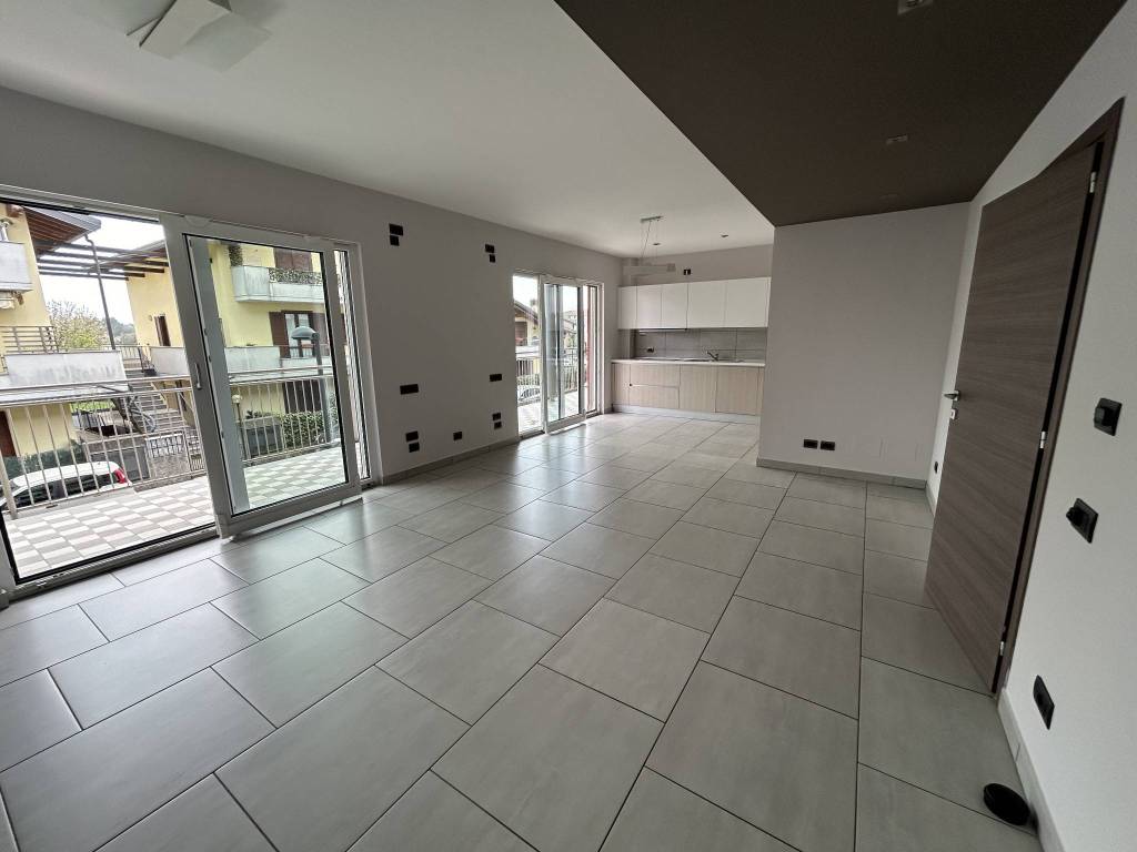 appartamento in vendita ad Appiano Gentile