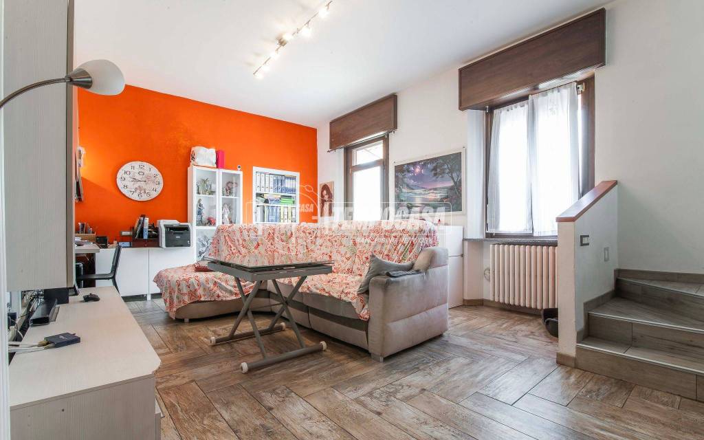 appartamento in vendita ad Appiano Gentile