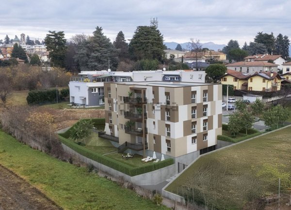 appartamento in vendita ad Appiano Gentile