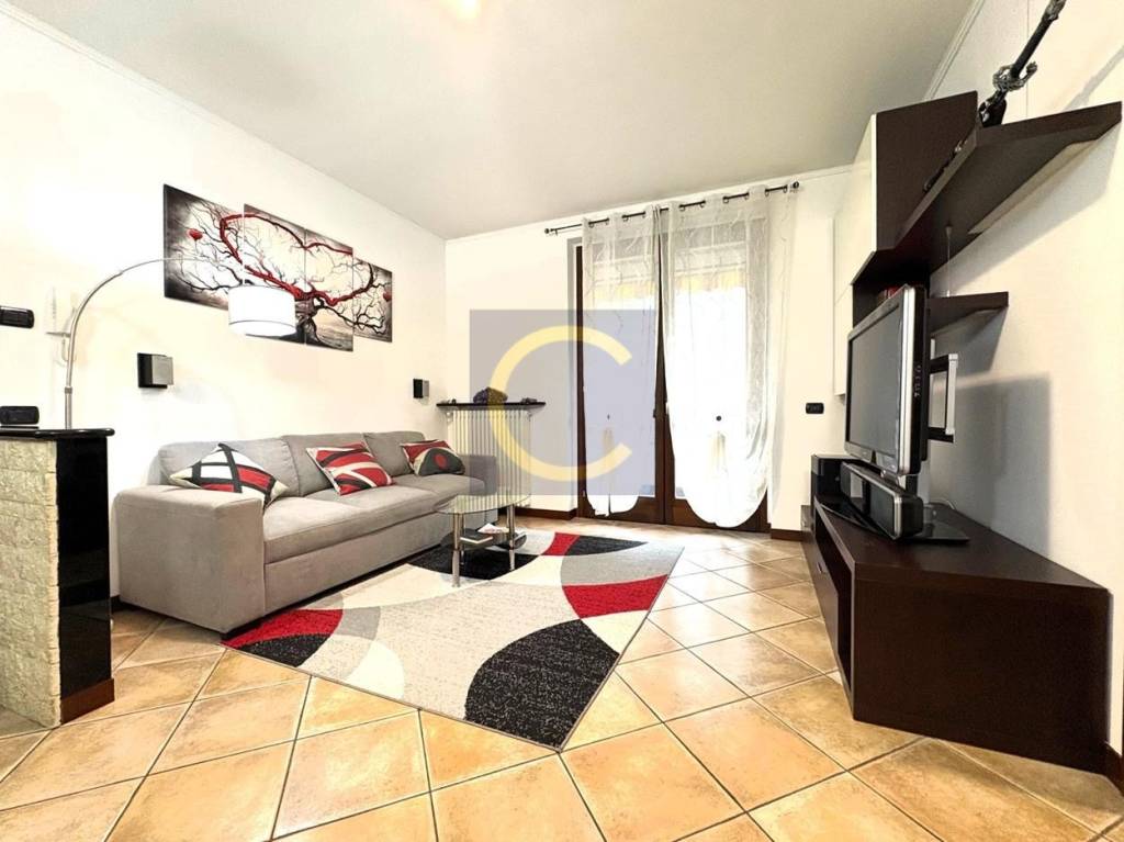 appartamento in vendita ad Appiano Gentile