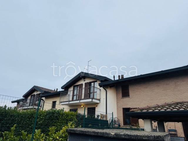 appartamento in vendita ad Appiano Gentile