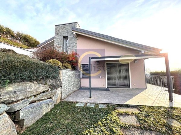 casa indipendente in vendita ad Appiano Gentile