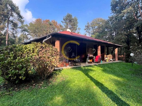 casa indipendente in vendita ad Appiano Gentile