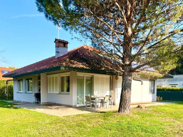 casa indipendente in vendita ad Appiano Gentile