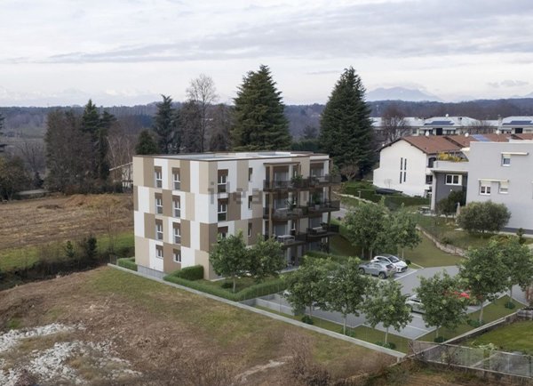 appartamento in vendita ad Appiano Gentile