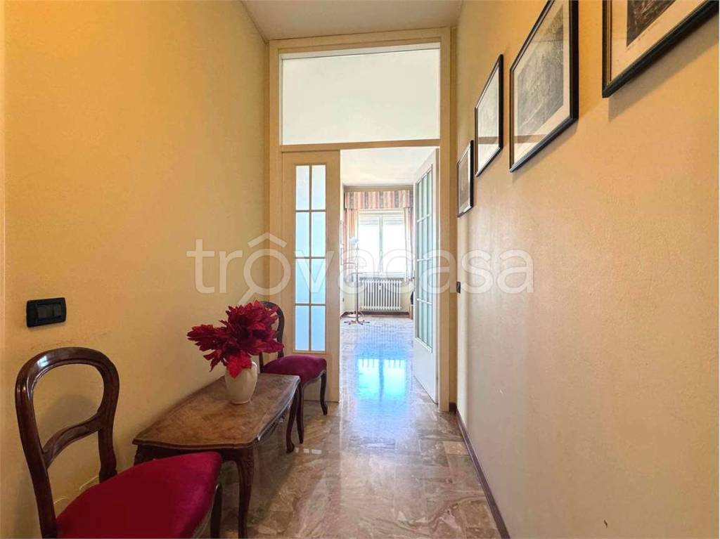 appartamento in vendita ad Appiano Gentile