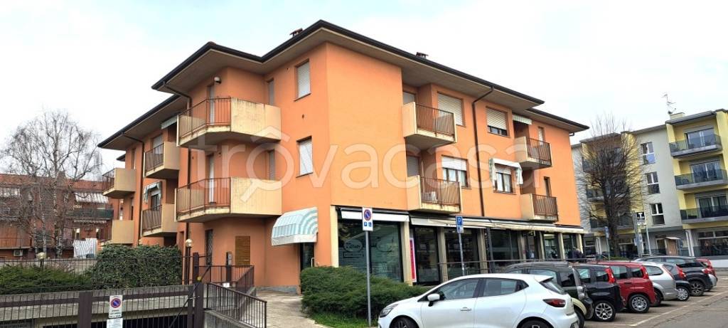 appartamento in vendita ad Appiano Gentile