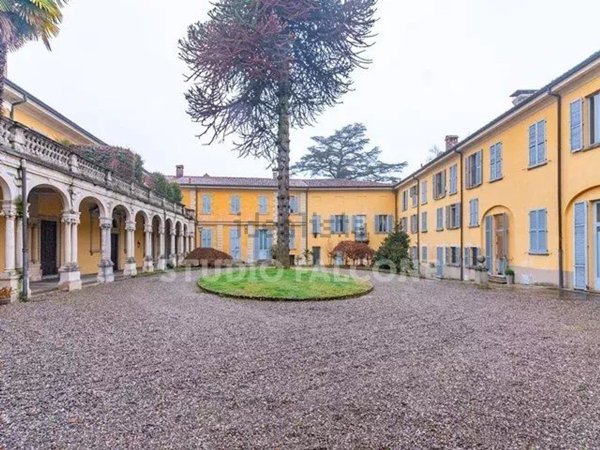 appartamento in vendita ad Appiano Gentile