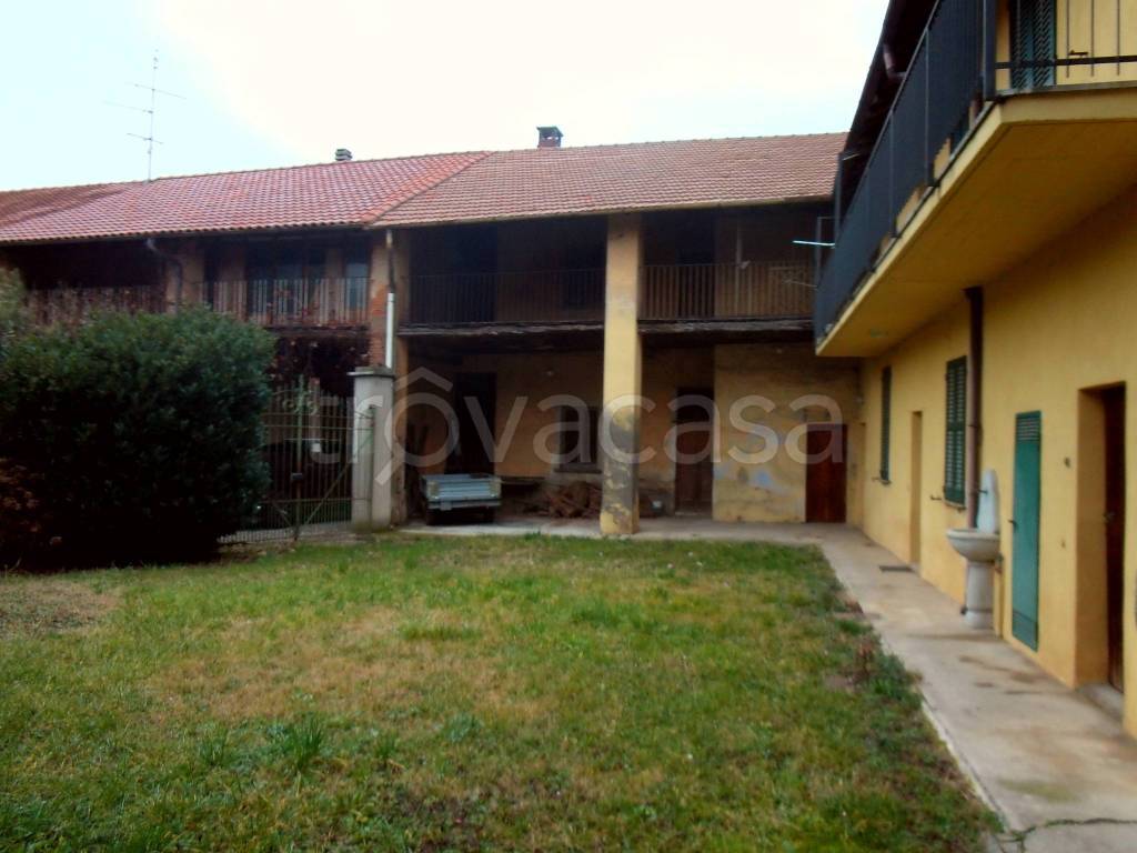 casa indipendente in vendita ad Appiano Gentile