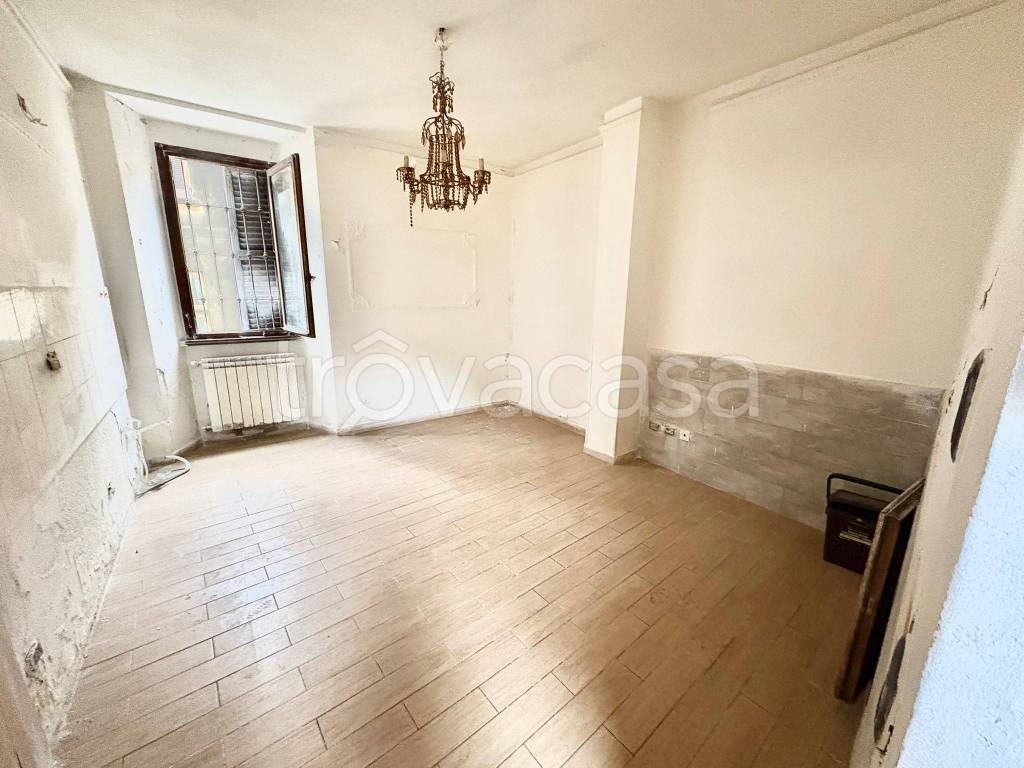 appartamento in vendita ad Appiano Gentile