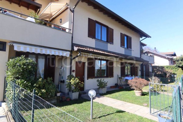 appartamento in vendita ad Appiano Gentile