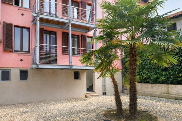 appartamento in vendita ad Appiano Gentile