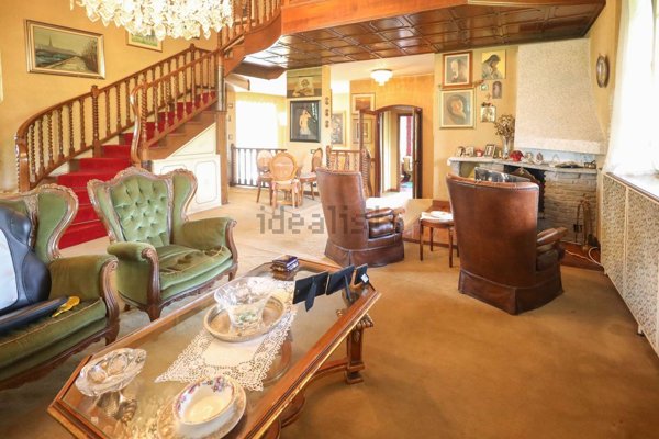 casa indipendente in vendita ad Appiano Gentile