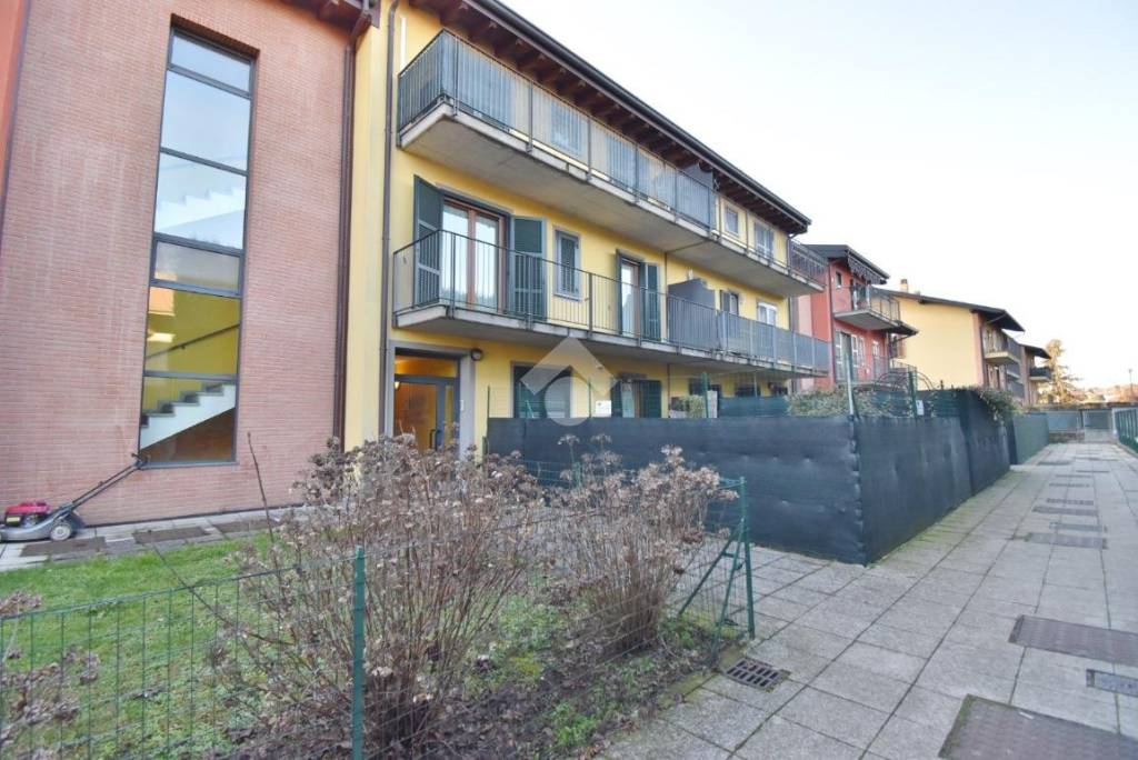 appartamento in vendita ad Appiano Gentile