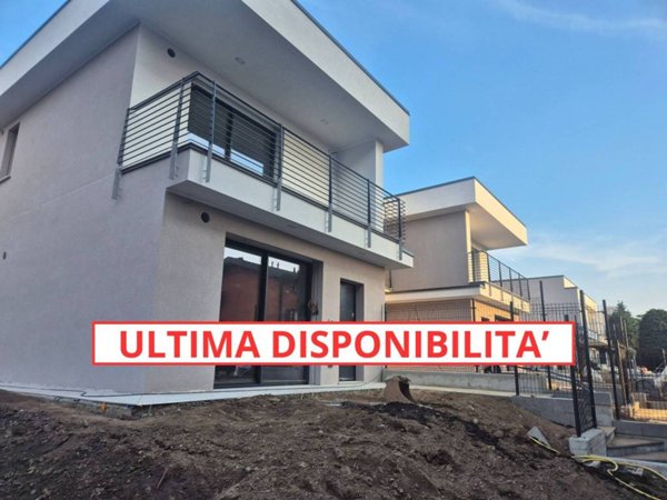 casa indipendente in vendita ad Appiano Gentile