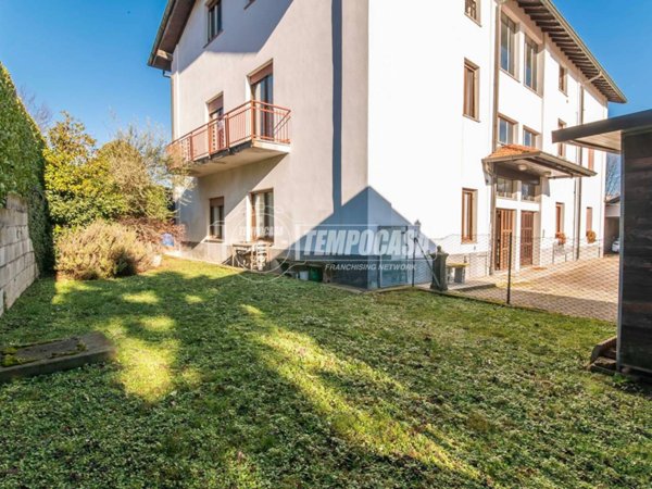 casa indipendente in vendita ad Appiano Gentile