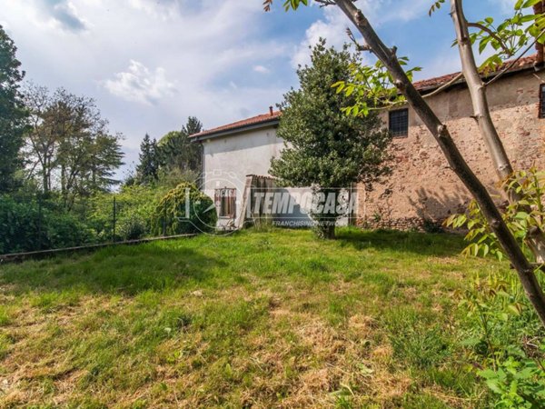 casa indipendente in vendita ad Appiano Gentile