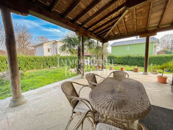 casa indipendente in vendita ad Appiano Gentile
