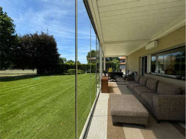 casa indipendente in vendita ad Appiano Gentile