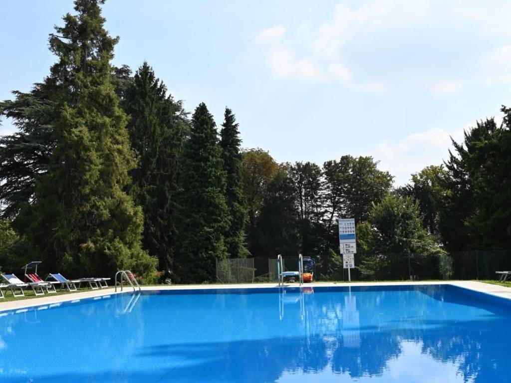 appartamento in vendita ad Appiano Gentile